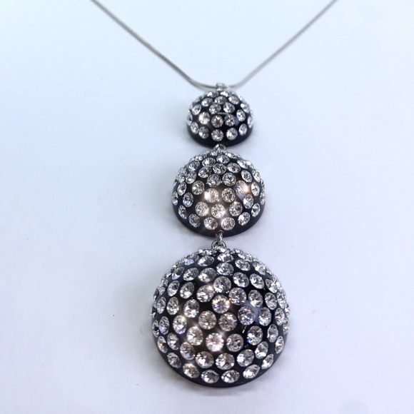 Black Acrylic necklace with chain, embellished with genuine Swarovski crystals - Picture 5 of 7